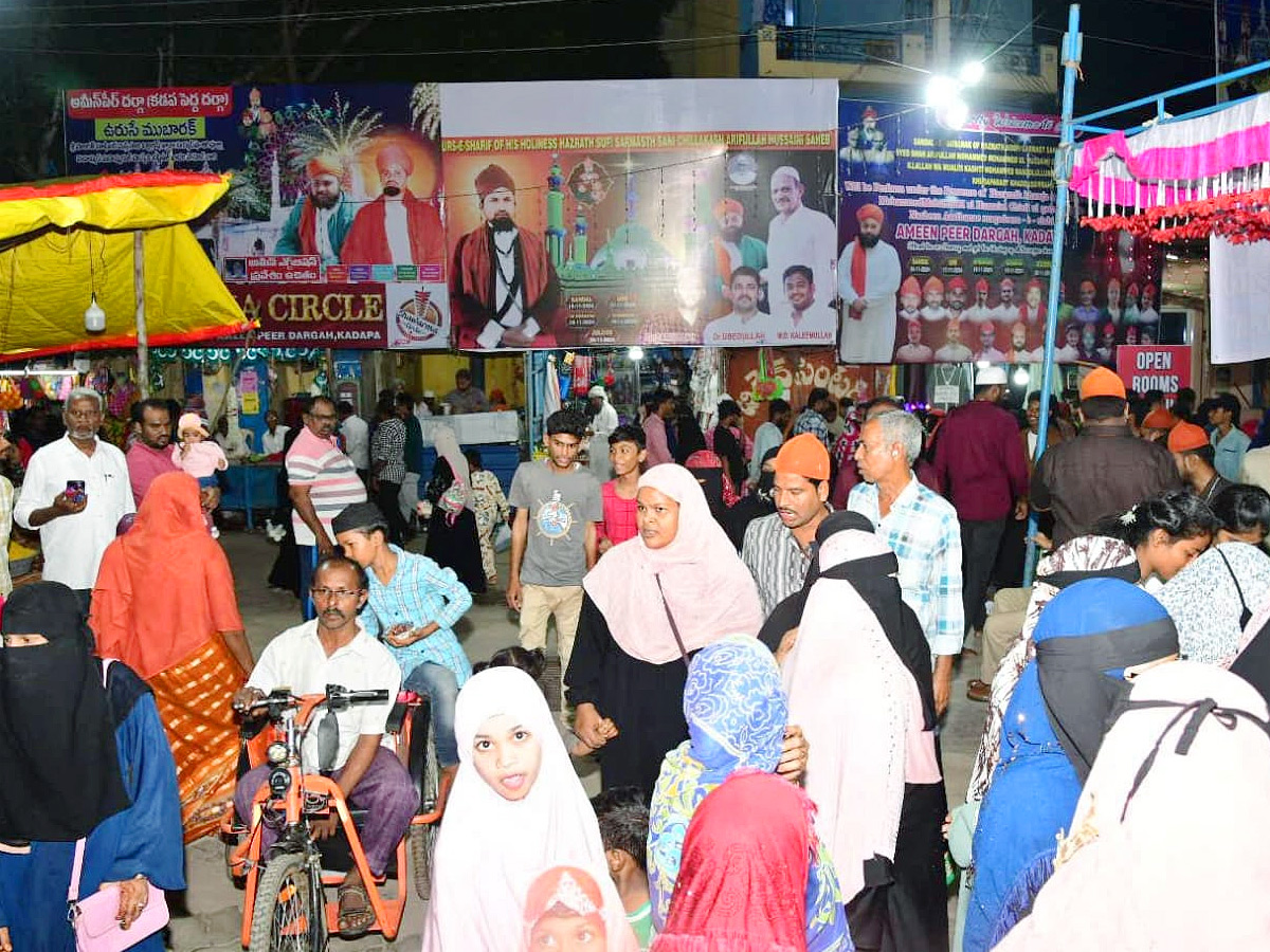 AR Rahman Visits Ameen Peer Dargah At kadapa Photos9