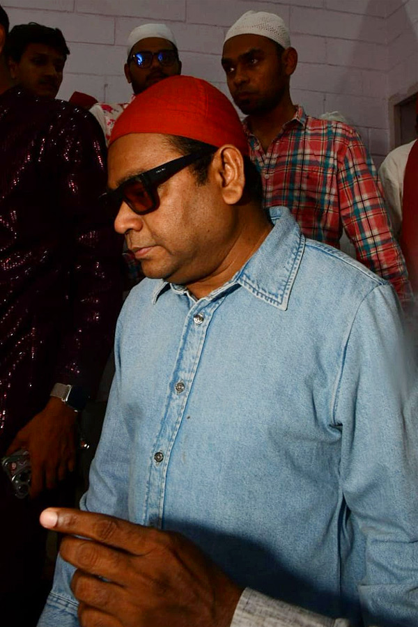 AR Rahman Visits Ameen Peer Dargah At kadapa Photos3