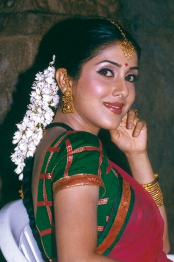 Tollywood Actress Keerthi Reddy Birthday Special Gallery2