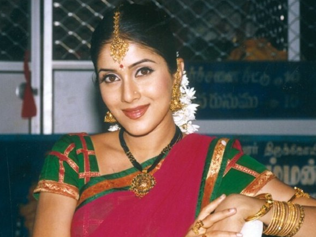 Tollywood Actress Keerthi Reddy Birthday Special Gallery7