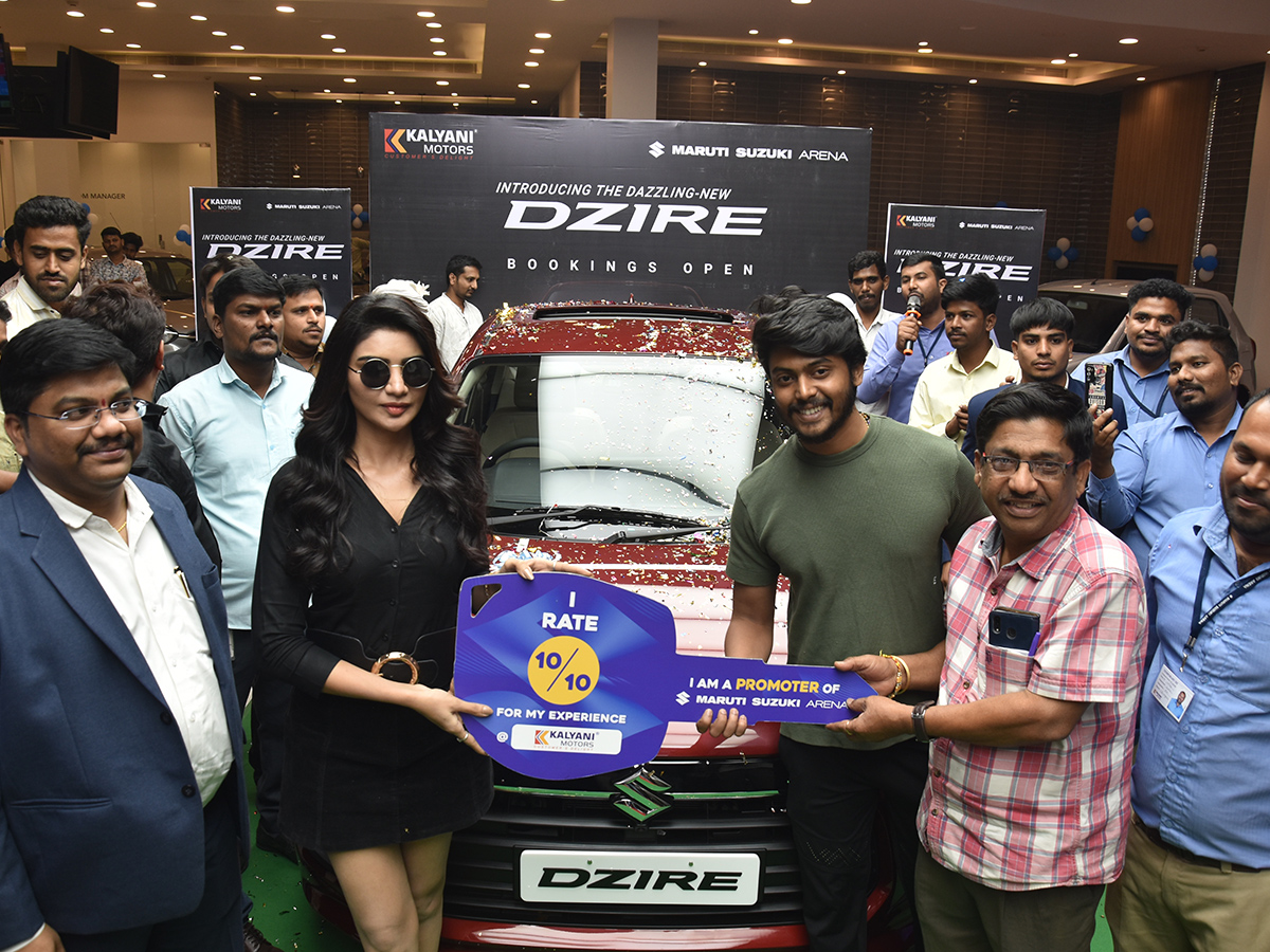 Jabardasth Varsha unveils Dazzling Dzire at Kalyani Motors: Pics13