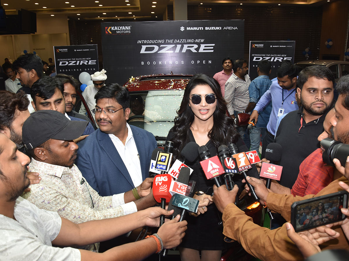 Jabardasth Varsha unveils Dazzling Dzire at Kalyani Motors: Pics15