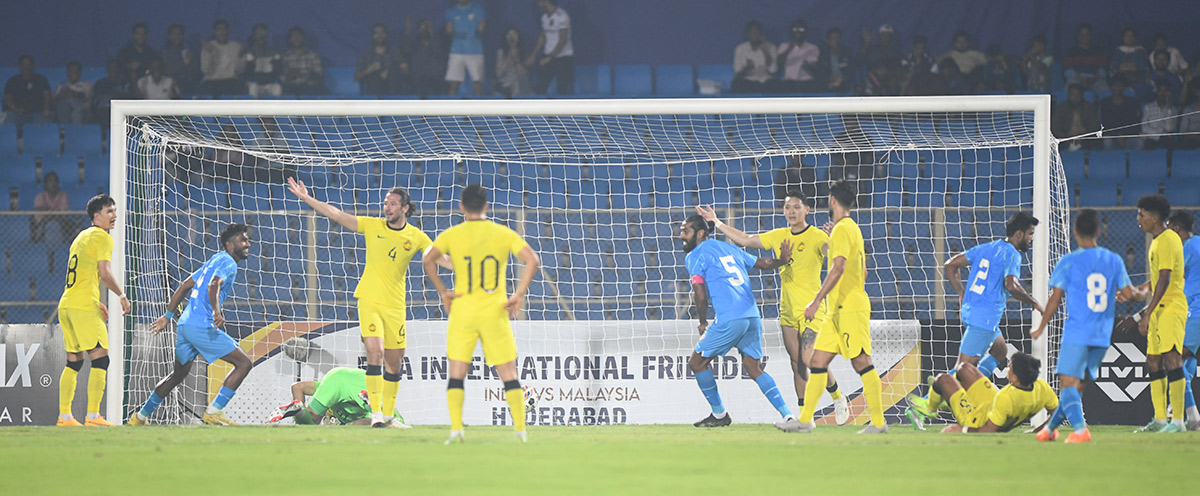 football match between India and Malaysia in Hyderabad11