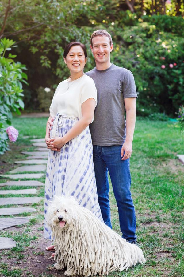 Mark Zuckerberg In Assassin's Getup For Halloween Festival, Photos Viral9