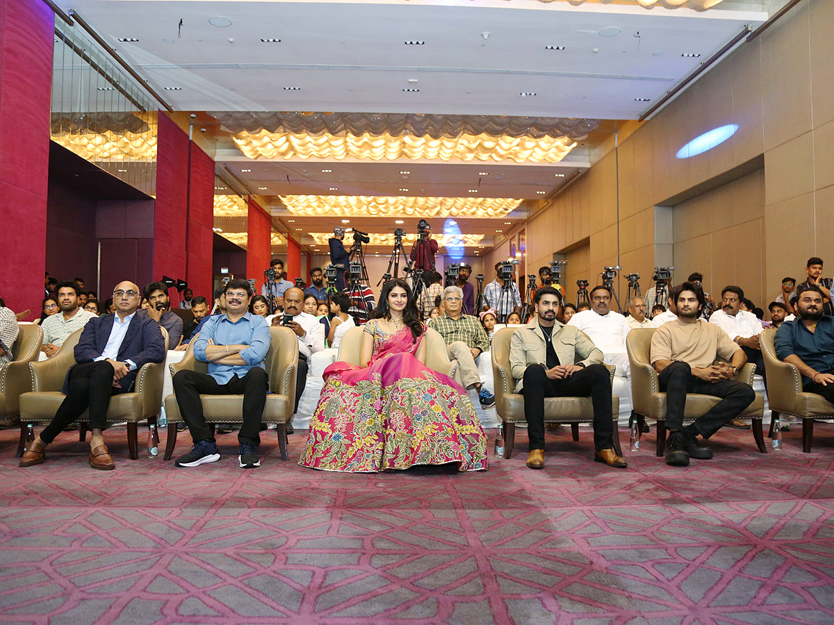 Ashok Galla Devaki Nandana Vasudeva Pre Release Event Photos15