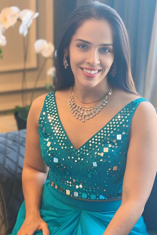 Badminton Player Saina Nehwal Looks Beautiful In Fashion Wear Photos12