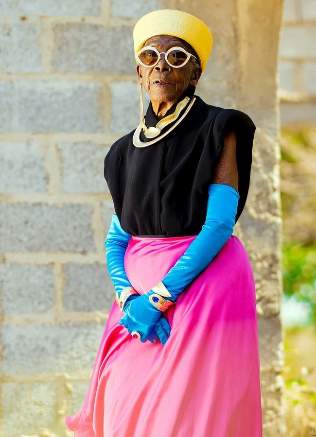 Zambia 85 Year Old Grandmother Became A Fashion Icon13