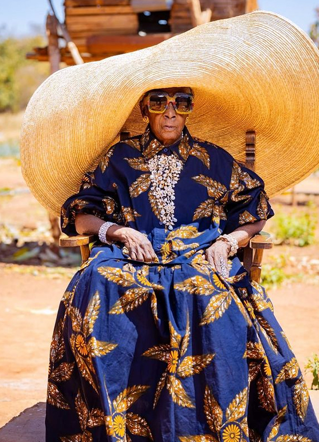 Zambia 85 Year Old Grandmother Became A Fashion Icon3