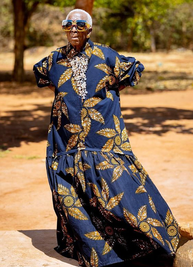 Zambia 85 Year Old Grandmother Became A Fashion Icon5