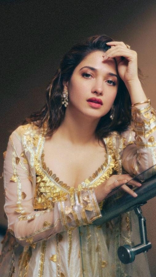 Actress Tamanna Latest Photos Goes Viral5