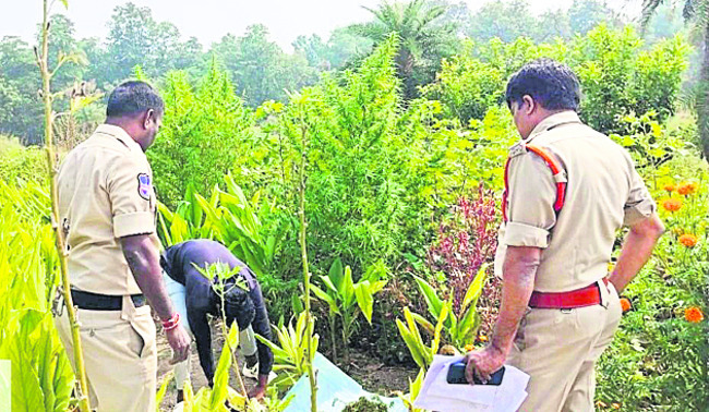 అంజన్న హుండీ ఆదాయం రూ.కోటి1