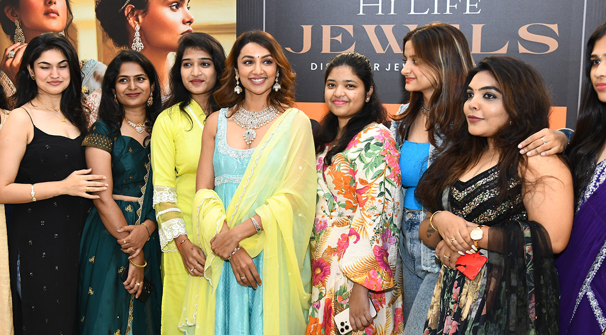 Actress Tejaswi Madivada graced the launch of Hi Life4