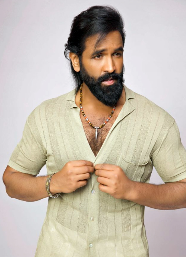 Vishnu Manchu Birthday Special11