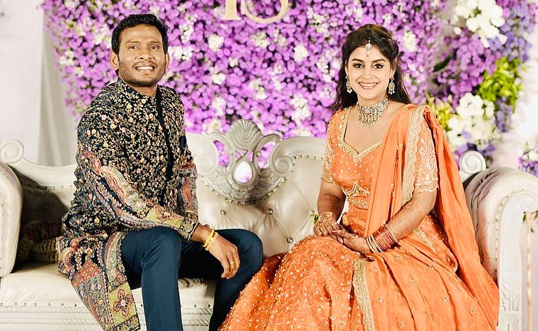 Bigg Boss Sonia Akula Gets Engaged To Her Boyfriend Yash Veeragoni Photos10