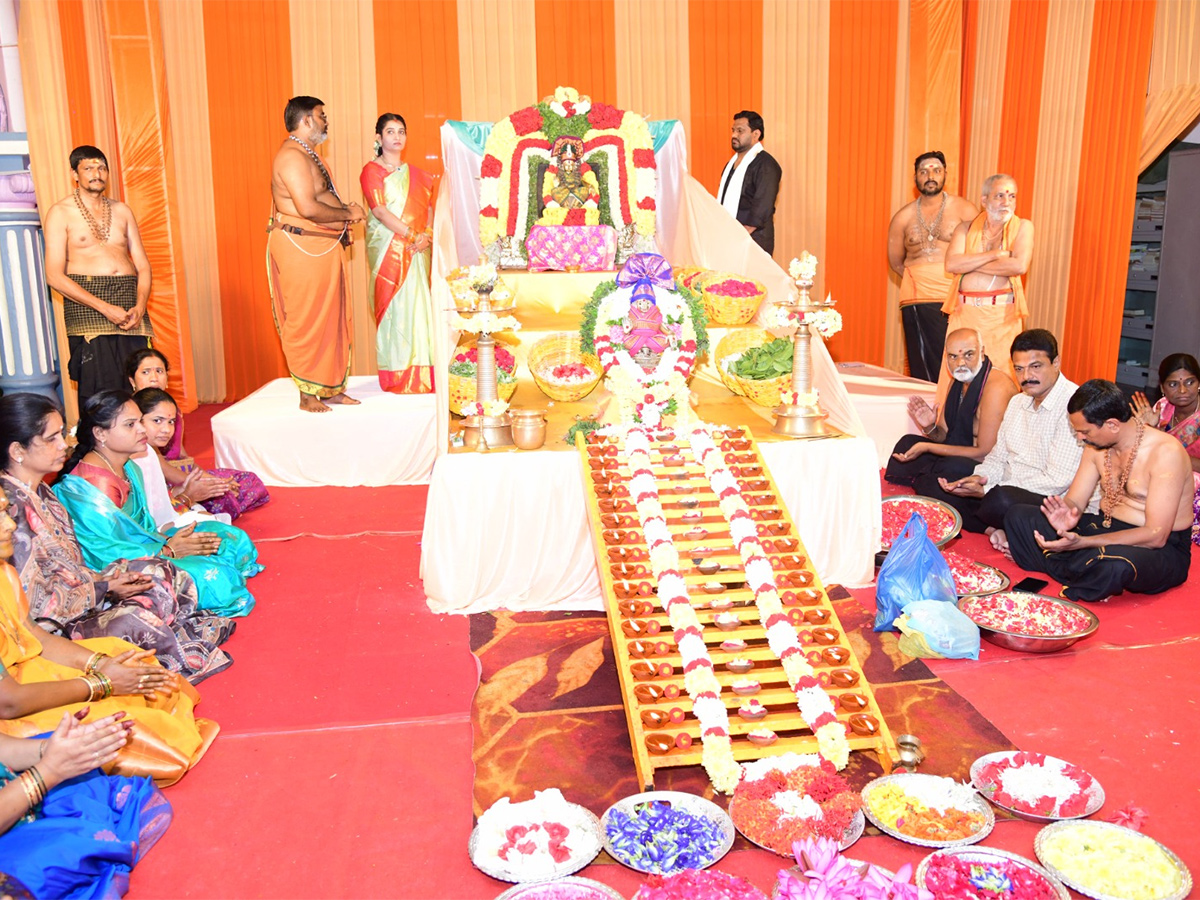 Ayyappa Swamy Padi Pooja At Kadapa Photos32