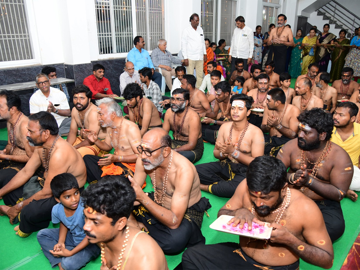 Ayyappa Swamy Padi Pooja At Kadapa Photos35