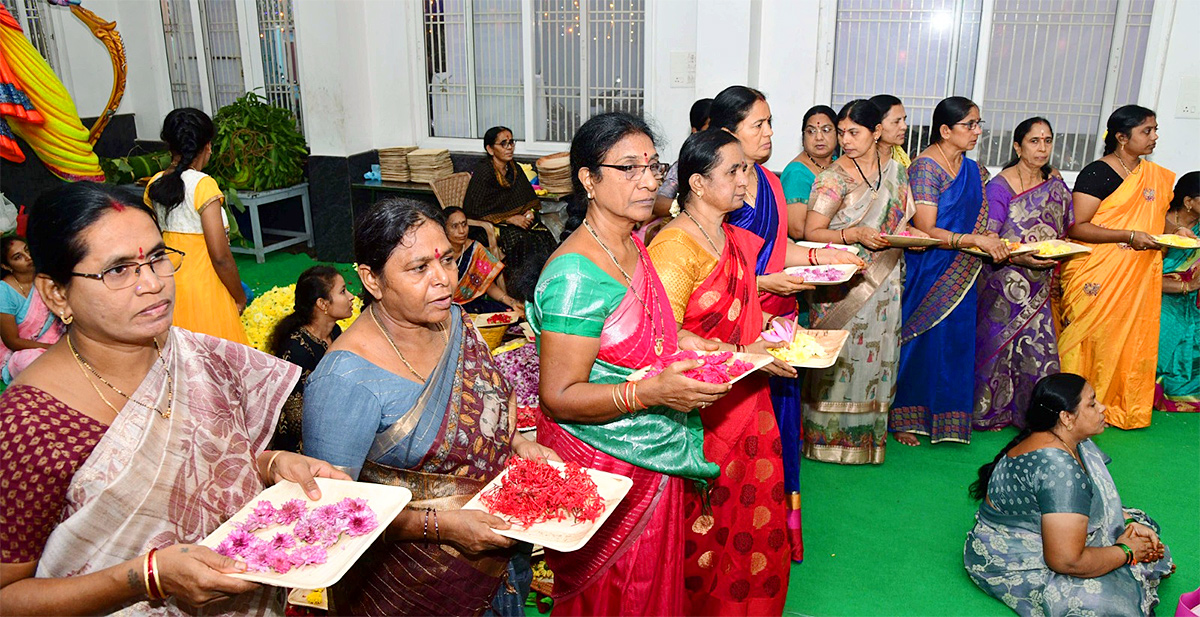 Ayyappa Swamy Padi Pooja At Kadapa Photos5