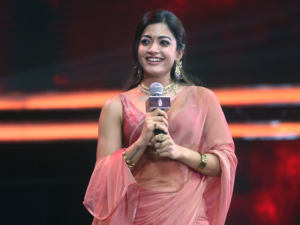 Rashmika Mandanna And Sreeleela in Pushpa 2: The Rule Event Photos2