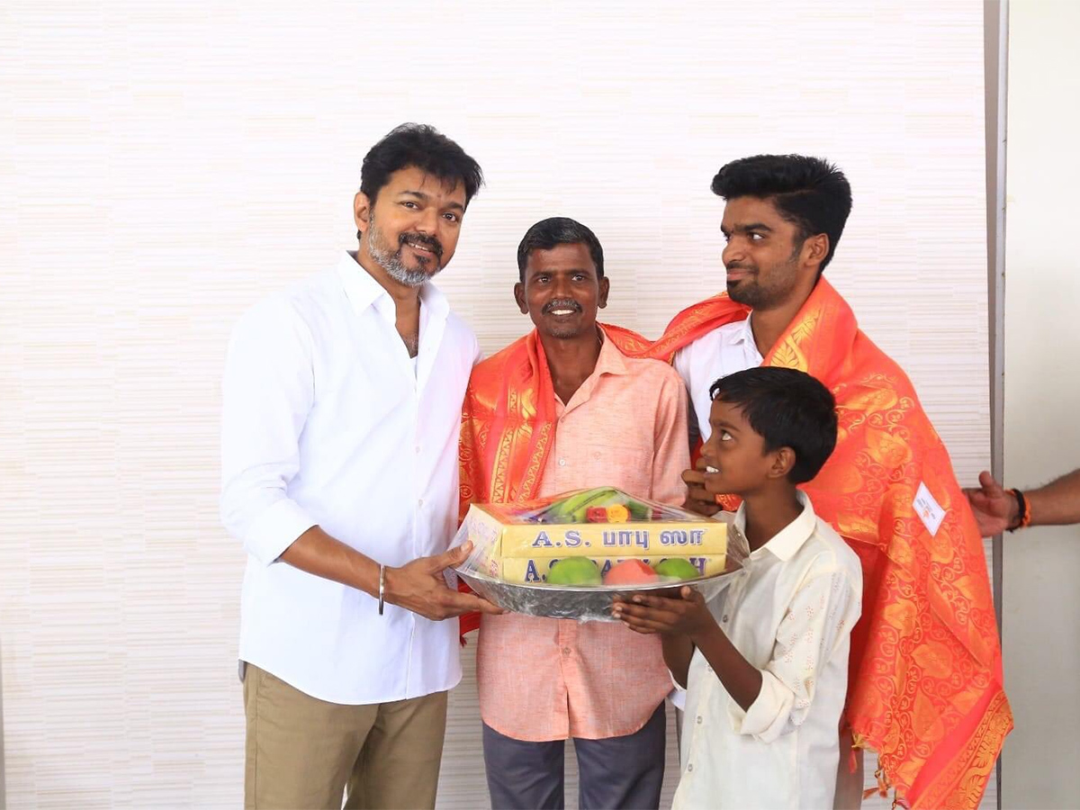 Thalapathy Vijay Praises Farmers Who gave Land For TVK12