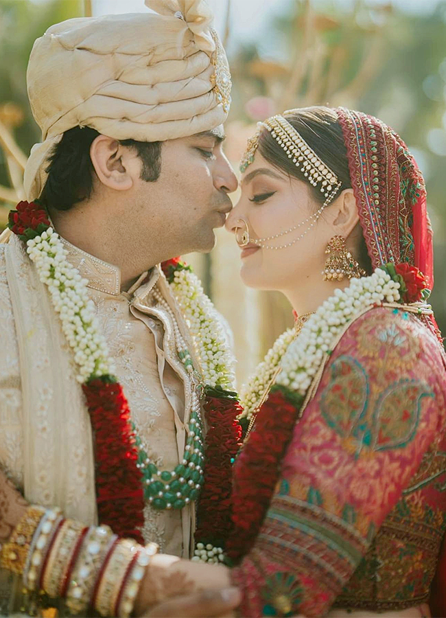 Puja Joshi and Malhar Thakar gets married: Photos8