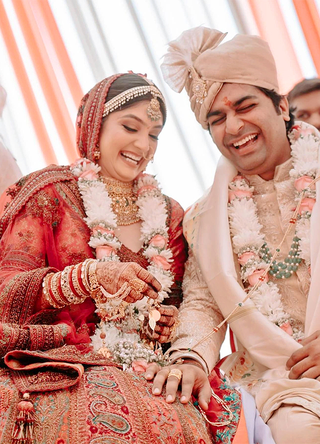 Puja Joshi and Malhar Thakar gets married: Photos5