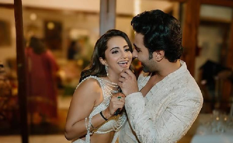 Aadar Jain and Alekha Advani Share Dreamy Roka Ceremony Pictures Photos8