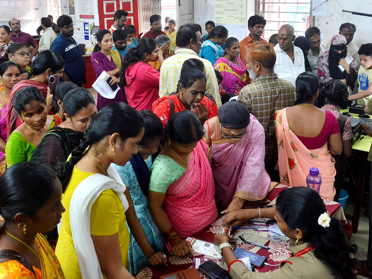 InPics: Women Gathering At Post Offices With The Campaign That AP CM Will Deposit Rs 15005