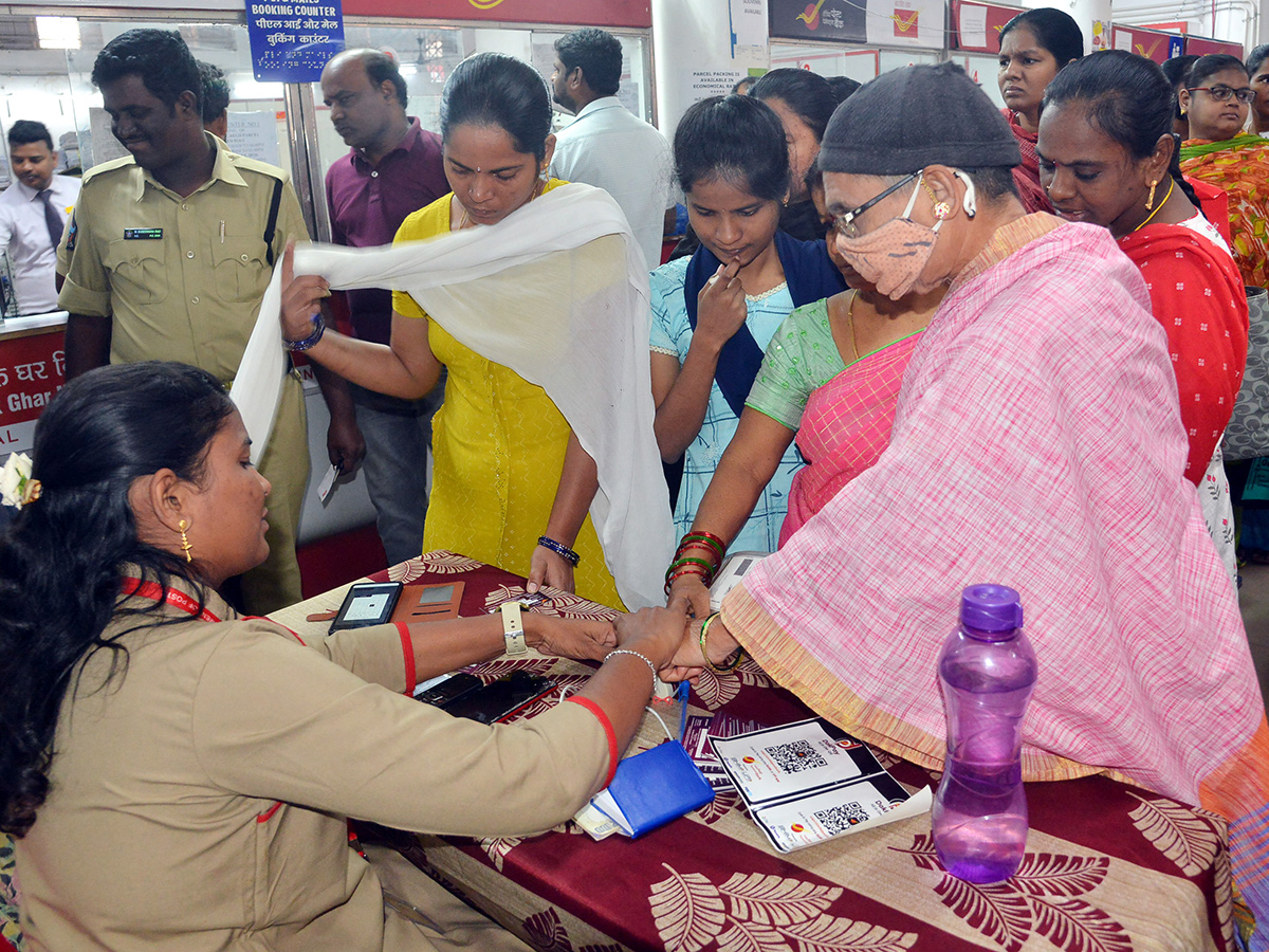 InPics: Women Gathering At Post Offices With The Campaign That AP CM Will Deposit Rs 15007