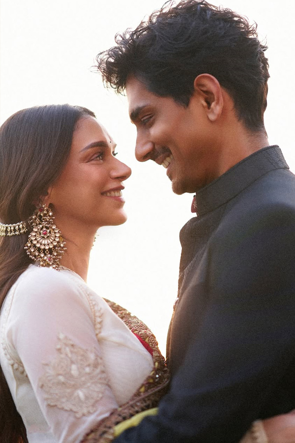 Aditi Rao Hydari and Siddharth share unseen pics from their pre-wedding photoshoot Photos3