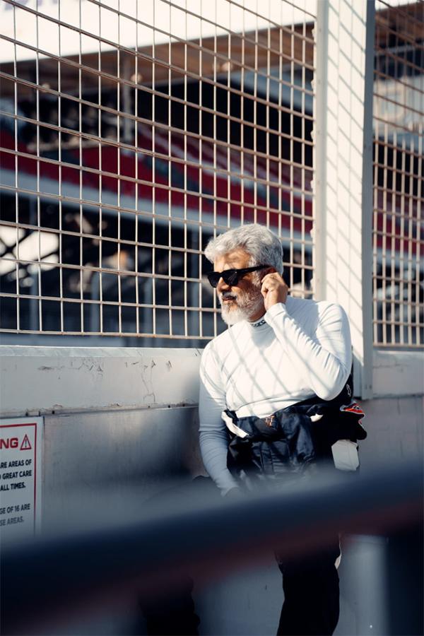 Ajith Kumar Poses with His Race Car At Barcelona F1 Circuit9