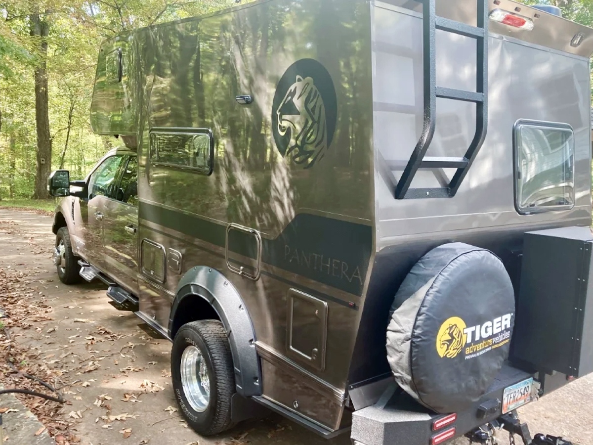 Fierce Ford Super Duty Camper Truck For Adventure Photos6