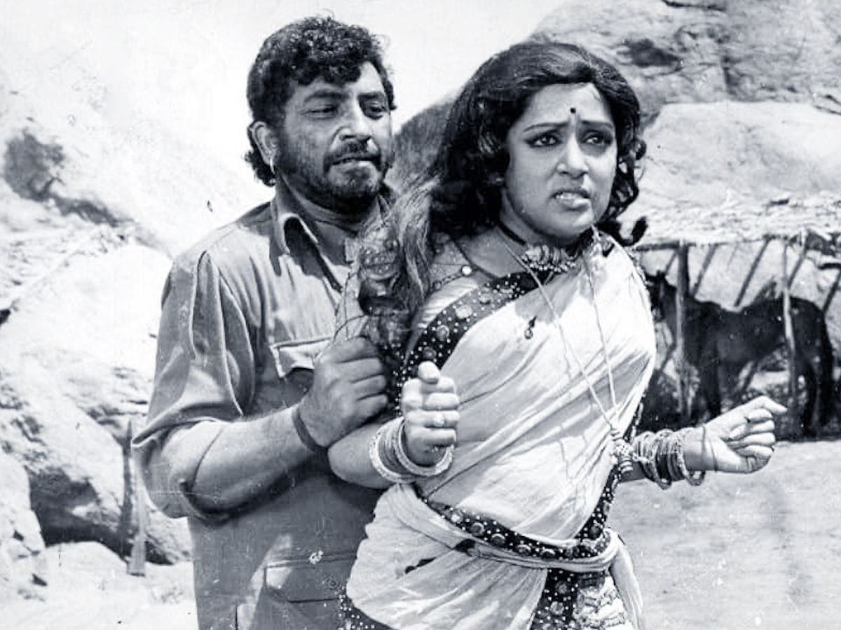 indias most watched film sholay10