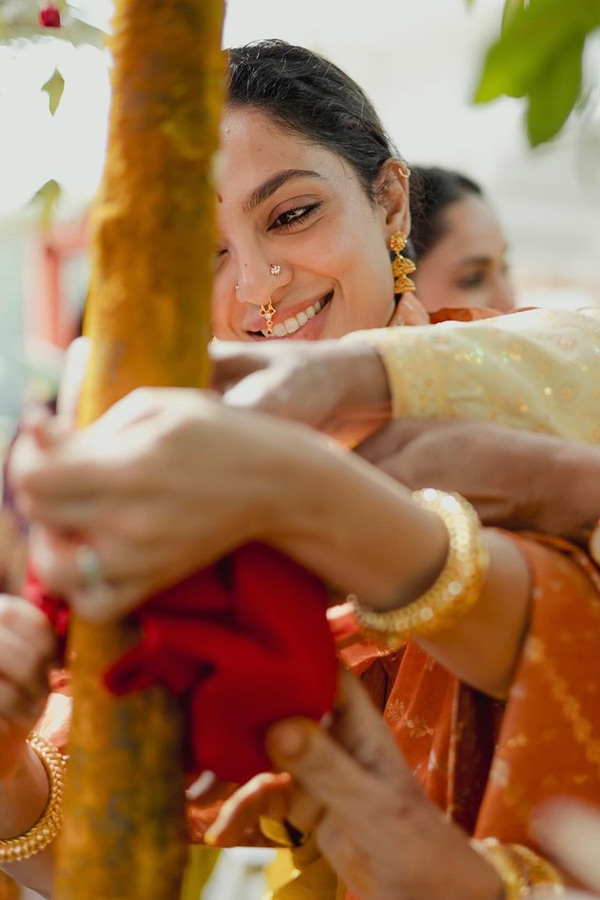 Sobhita  Dhulipala Shares haldi ceremony Photos On Social Media6