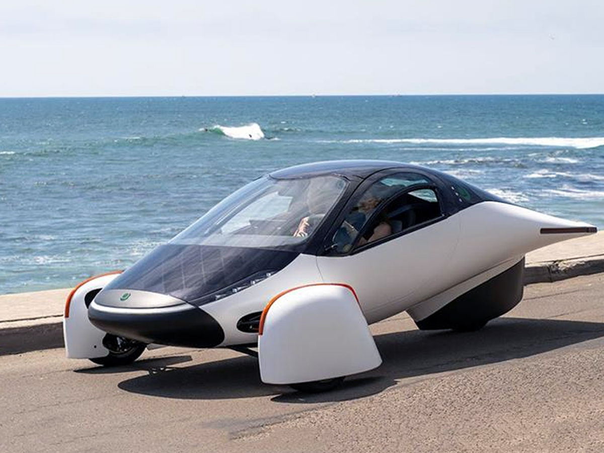  Aptera solar-powered car photos11