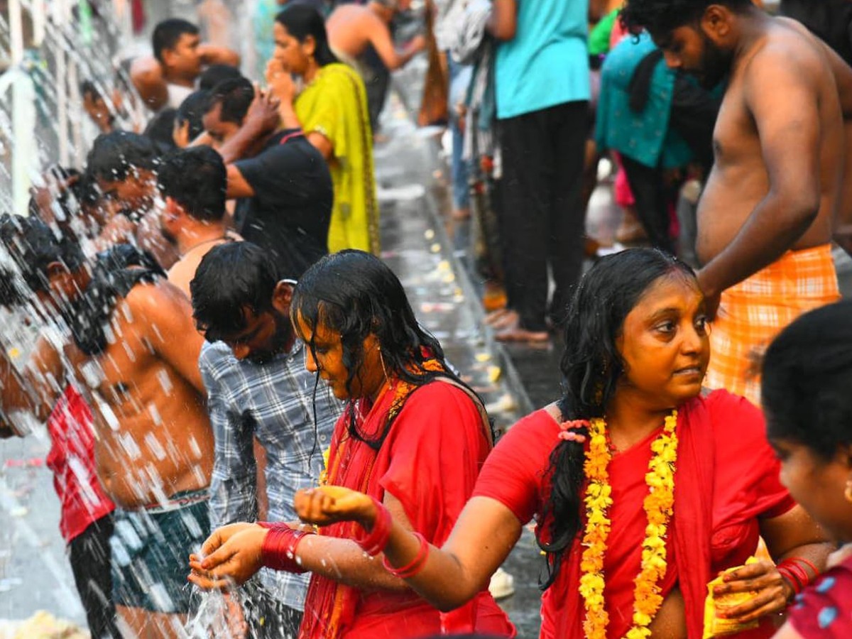 Devotees Rush At Vijayawada Punnami Ghat To Offer Karthika Masam Prayers5