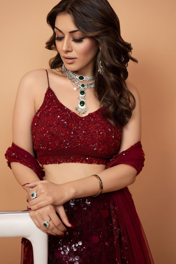 Actress Hansika Motwani Looks Gorgeous In Maroon Ghagra7