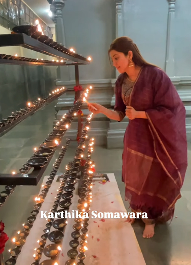 Surekha Vani, Pranitha, Vasanthi Krishnan Celebrates Karthika Shobha16