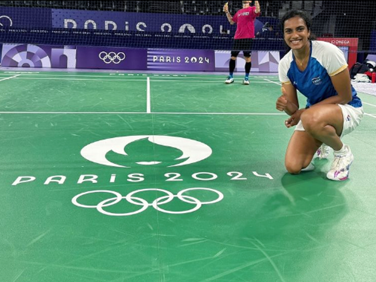 PV Sindhu started Puja for Badminton Academy in Visakhapatnam12