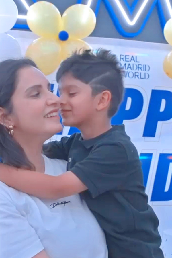 Sania Mirza Hosts Sons Football Themed Birthday Celebrations Photos9