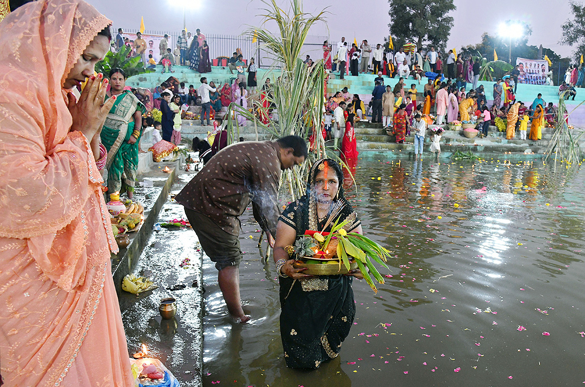 Necklace Road: Chhath Puja 2024 with Devotees at Bathukamma Ghat12