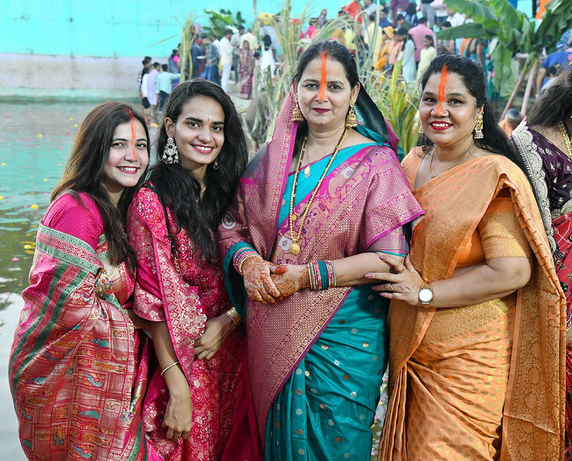 Necklace Road: Chhath Puja 2024 with Devotees at Bathukamma Ghat2