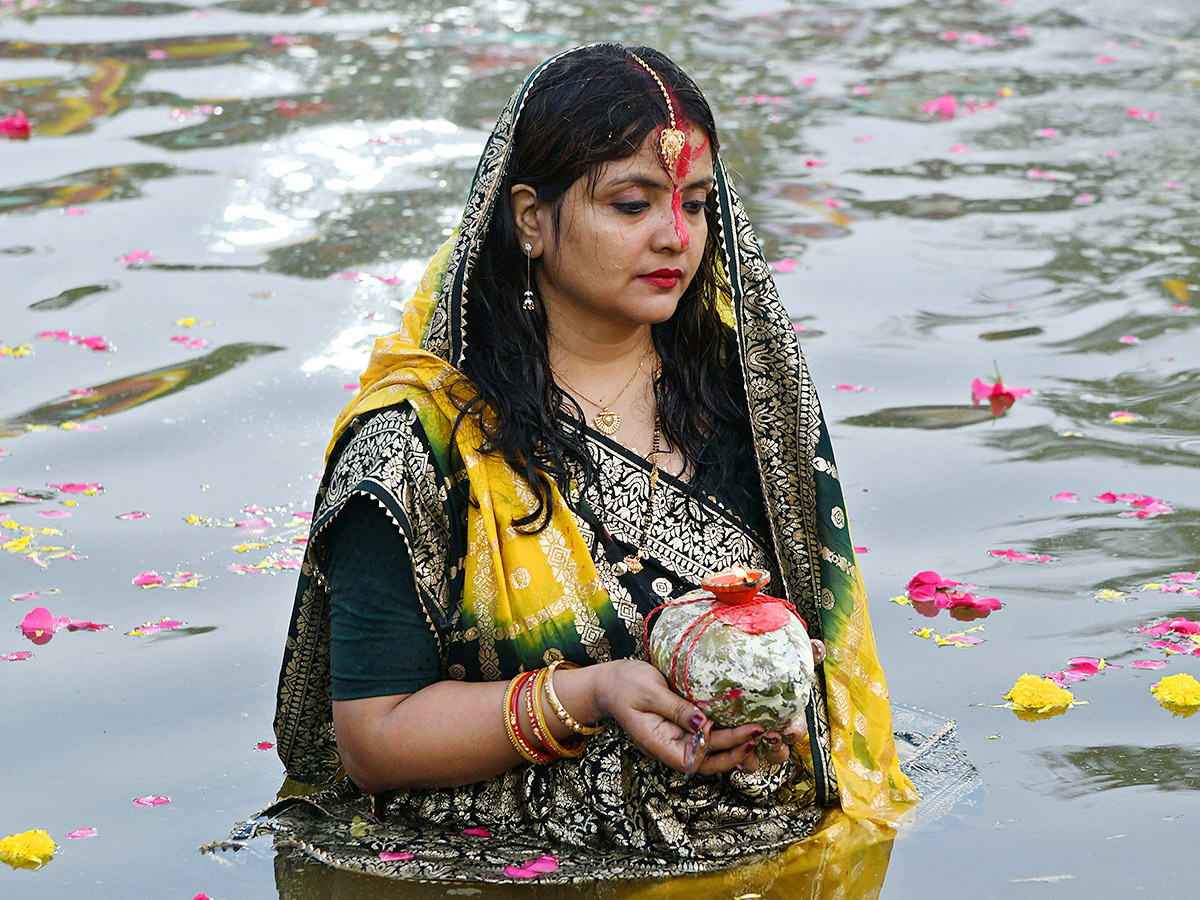 Necklace Road: Chhath Puja 2024 with Devotees at Bathukamma Ghat21