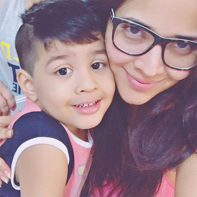 actress anasuya bharadwaj son birthday viral photos3