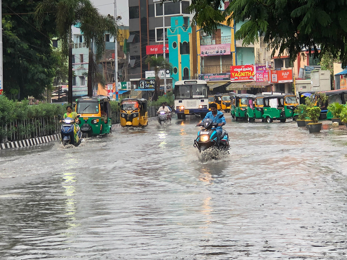 weather update : heavy rain in tirupati17