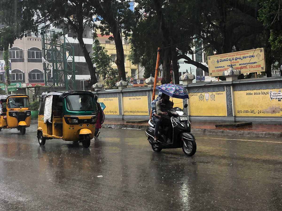 weather update : heavy rain in tirupati7