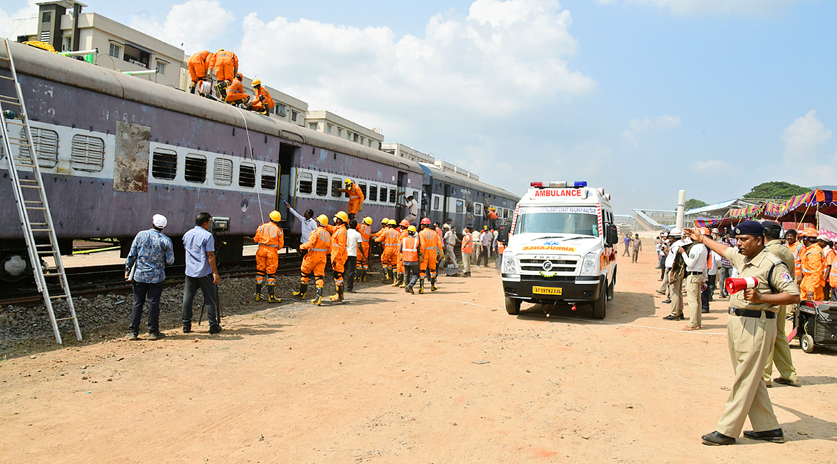 Train accident mock drill at Simhachalam railway station6