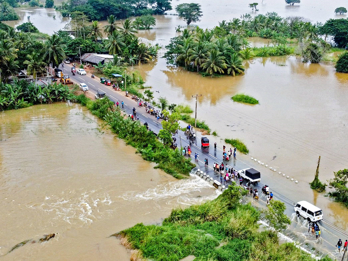 Cyclone Fengal : Heavy Rain Causes Waterlogging In Chennai Photos3