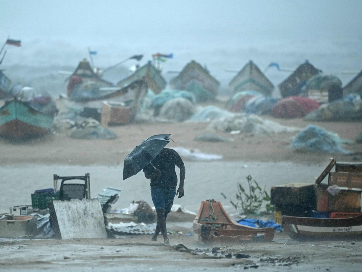 Cyclone Fengal : Heavy Rain Causes Waterlogging In Chennai Photos10