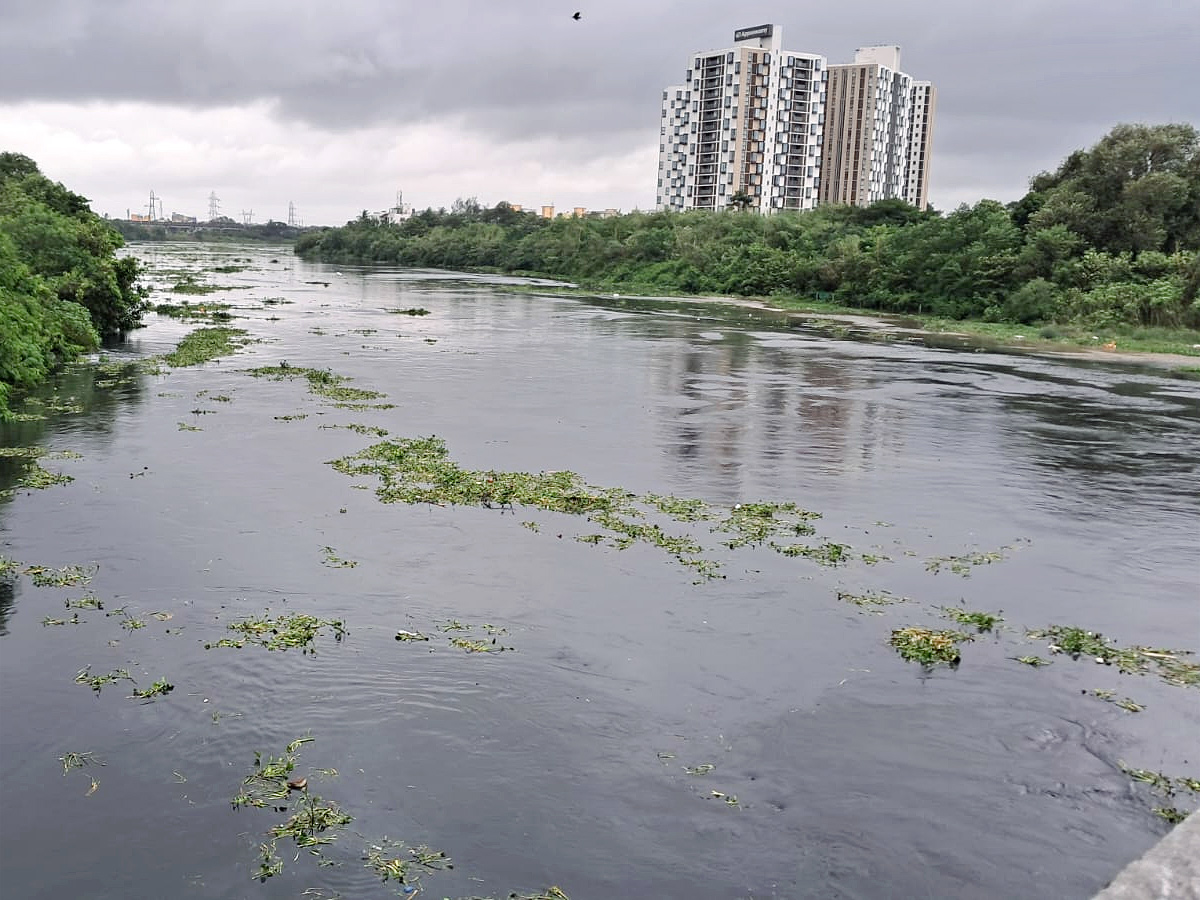 Cyclone Fengal : Heavy Rain Causes Waterlogging In Chennai Photos20