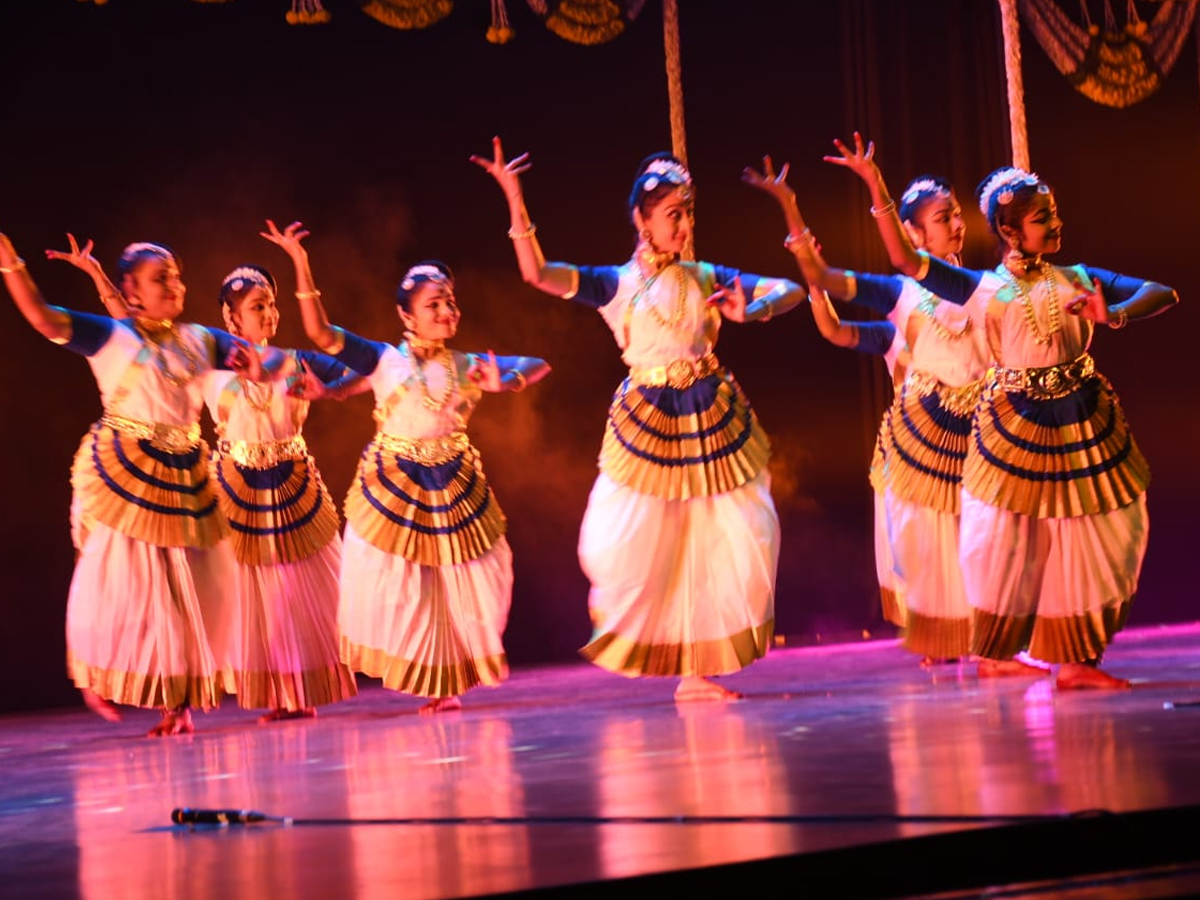 Six Dance Forms Performed On One Stage In Hyderabad At Shilpakala Vedika13